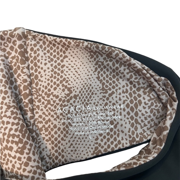 Acacia RESORT 2017 Panama Top in ‘Shadow’ - Picture 3 of 3